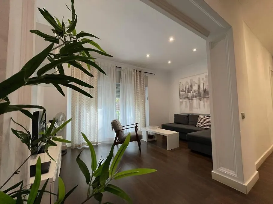 Cozy And Central Apartment Barcellona 0*,  Spagna