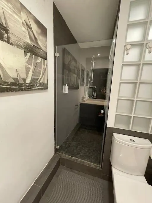 Cozy And Central Apartment Barcellona Spagna